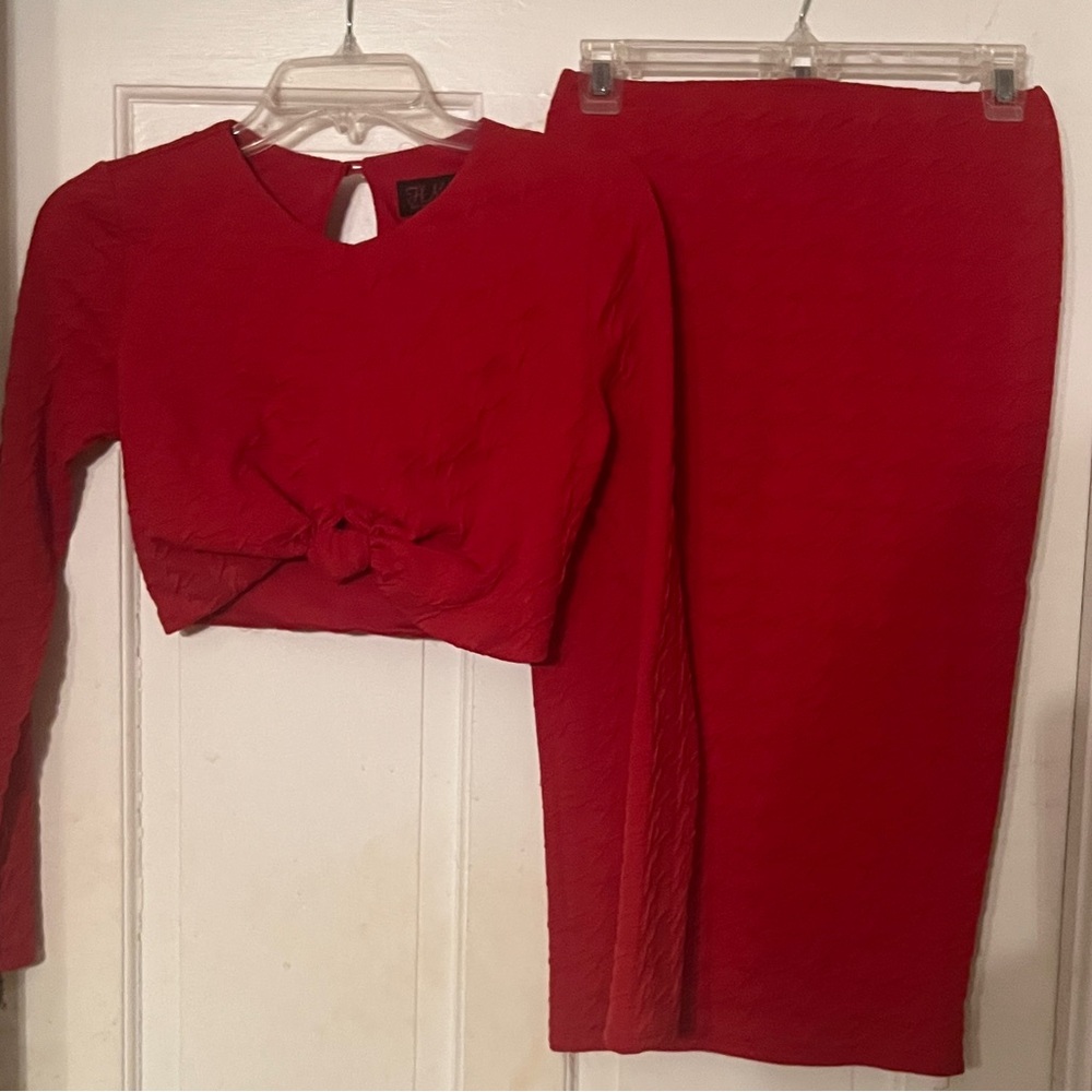 Hot Miami Styles Bold Red Skirt Set